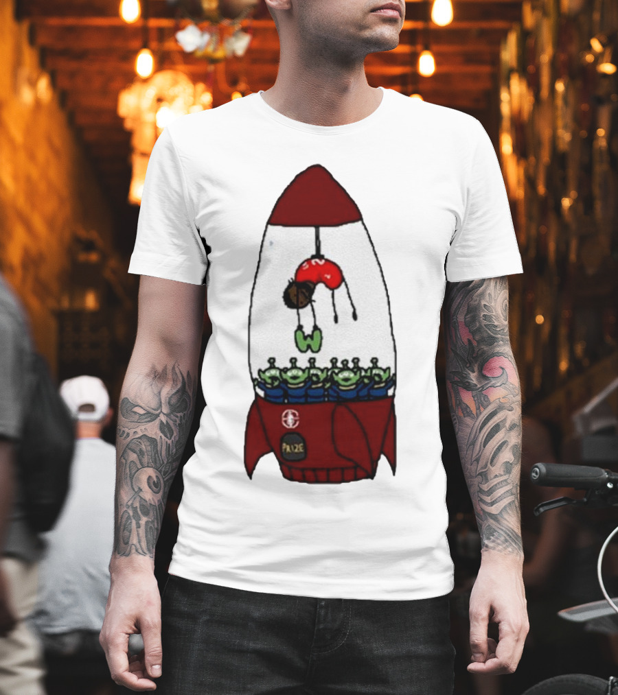 Kawhi Leonard Claw Dunk Rocket And Aliens Clippers T-Shirt