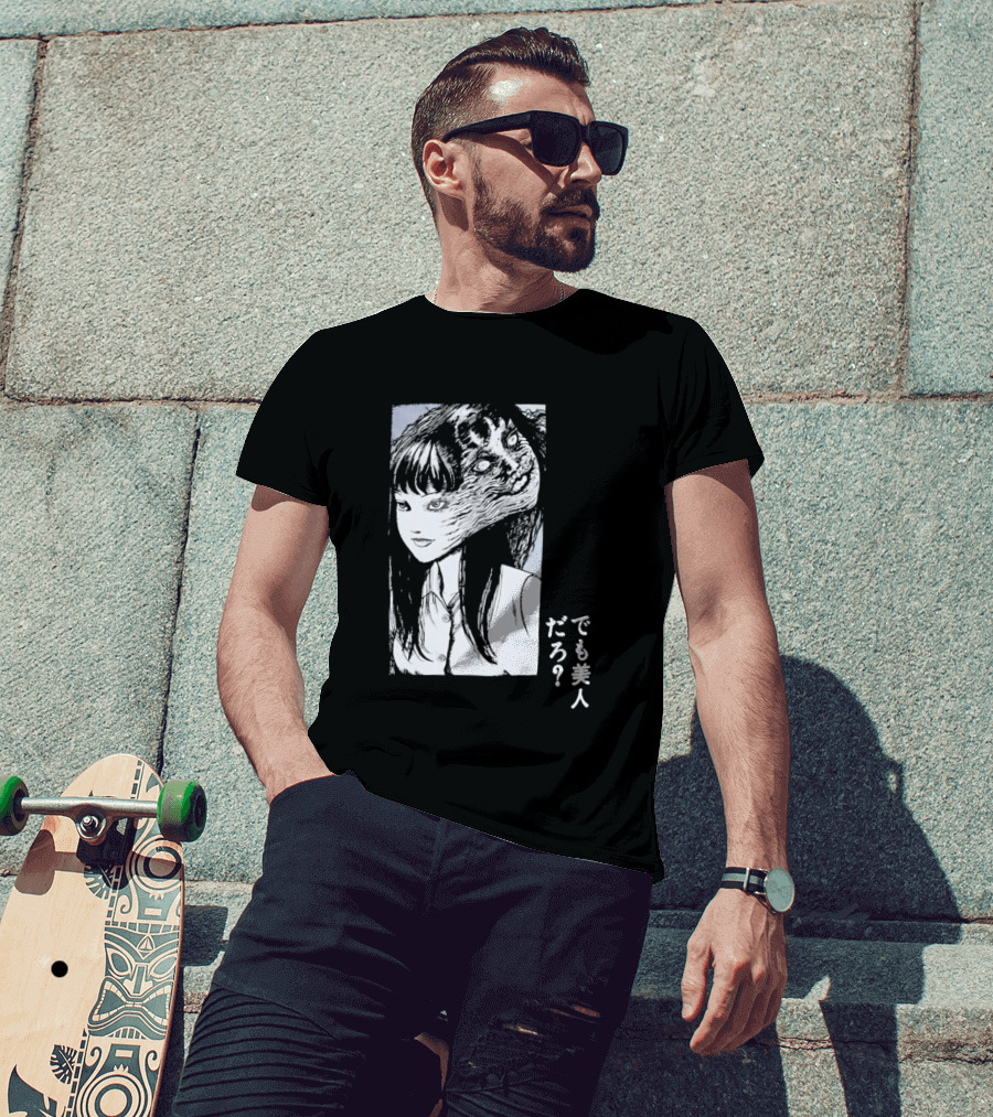Junji Ito Tomie Horror Manga Aesthetic ? T-Shirt