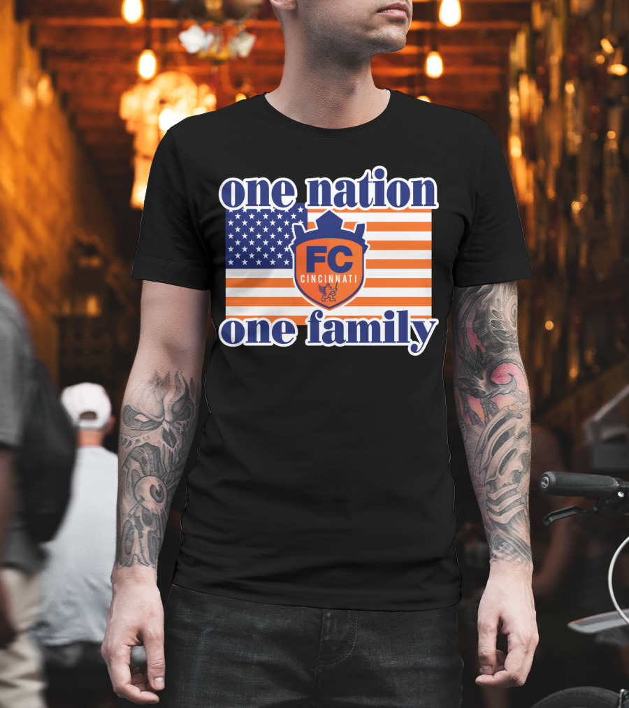 One Nation One Family Fc Cincinnati United States Flag T-Shirt
