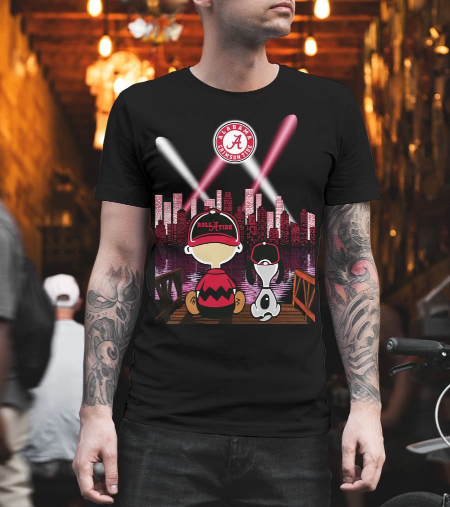 Alabama Crimson Tide Roll Tide City Skyline Night Scene Peanuts Duo T-Shirt