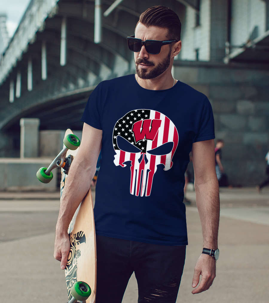 Wisconsin Badgers Punisher Skull American Flag T-Shirt