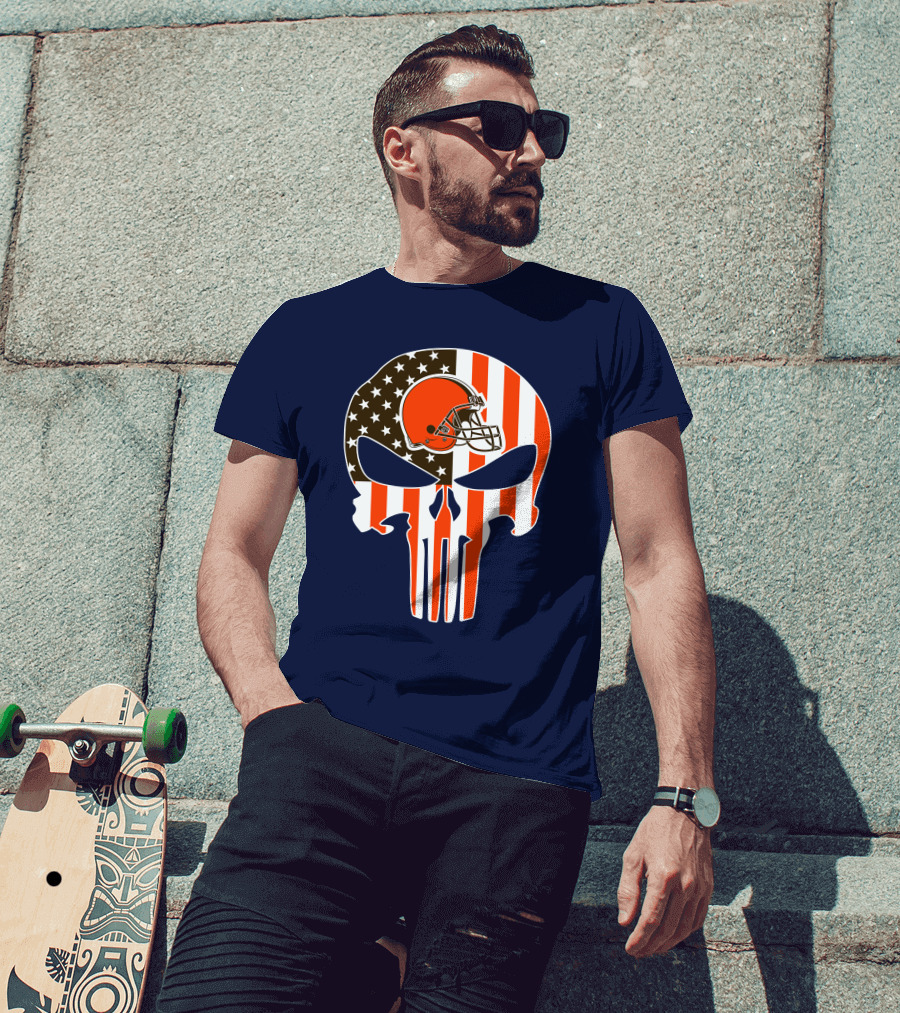 Cleveland Browns The Punisher American Flag Helmet Skull T-Shirt