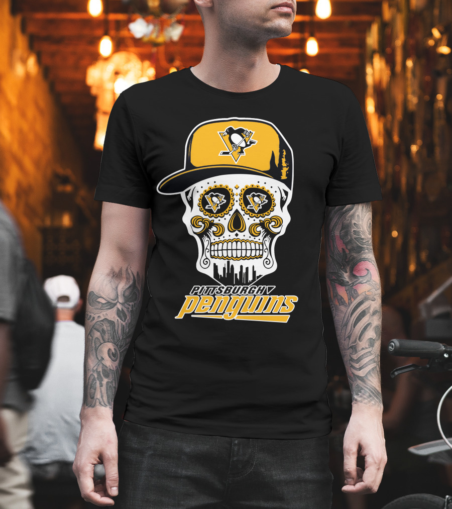 Pittsburgh Penguins Sugar Skull Cap Skyline Elements T-Shirt