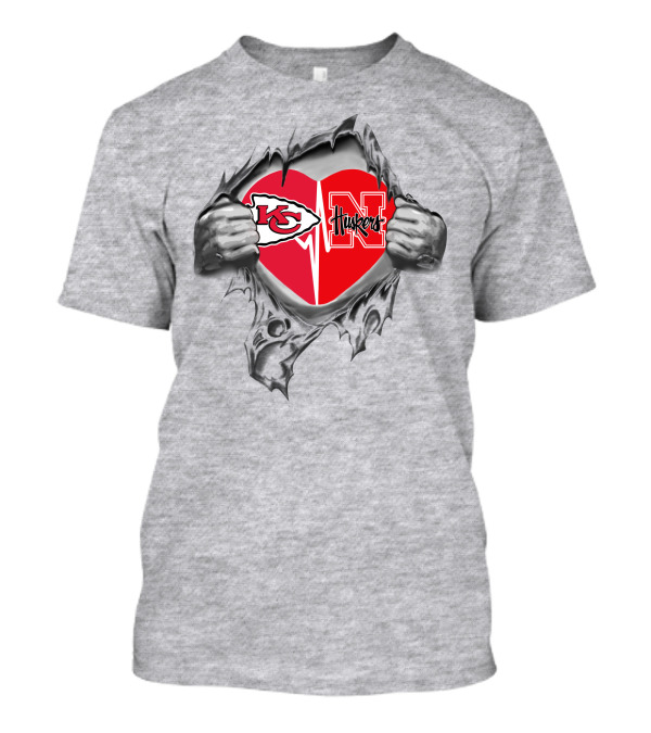 Kansas City Chiefs Nebraska Cornhuskers Heart Logo Tearing T-Shirt