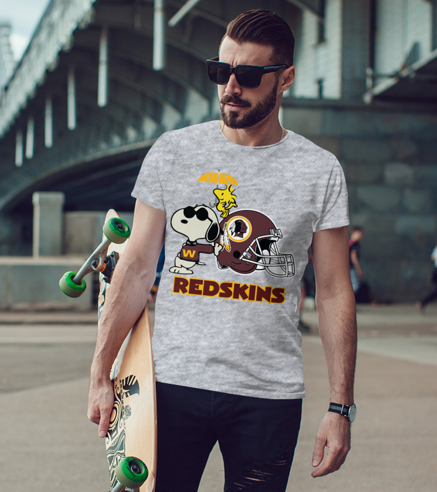 Snoopy Woodstock Redskins Helmet Washington Football Team T-Shirt