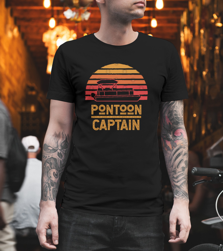 Pontoon Captain Vintage Sunset Boat Owner T-Shirt
