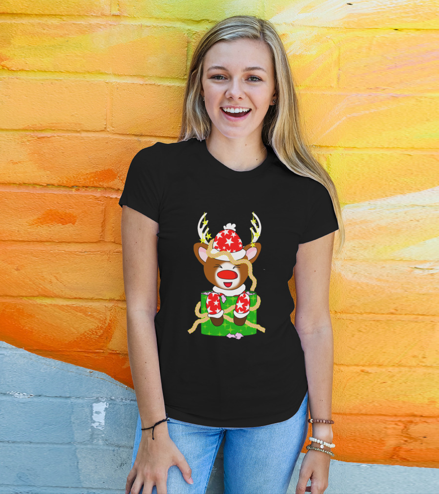 Kawaii Santa Reindeer In Festive Gift Box With Tinsel And Stars T-Shirt