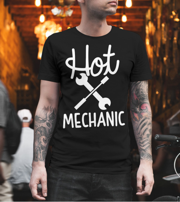 Hot Mechanic Wrench and Screwdriver Crossed T-Shirt Hot Mechanic Wrench and Screwdriver Crossed T-Shirt