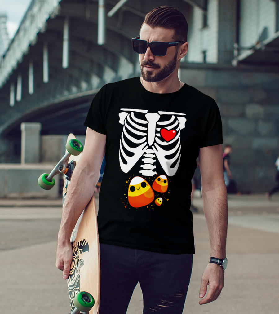 Skeleton Ribs Heart With Cute Candy Corn Halloween Food T-Shirt