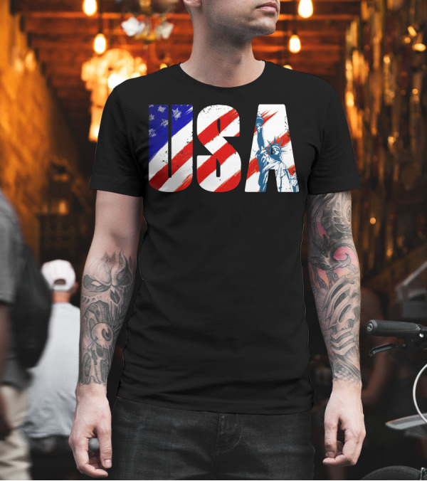 USA Fourth of July Statue of Liberty T-Shirt USA Fourth of July Statue of Liberty T-Shirt