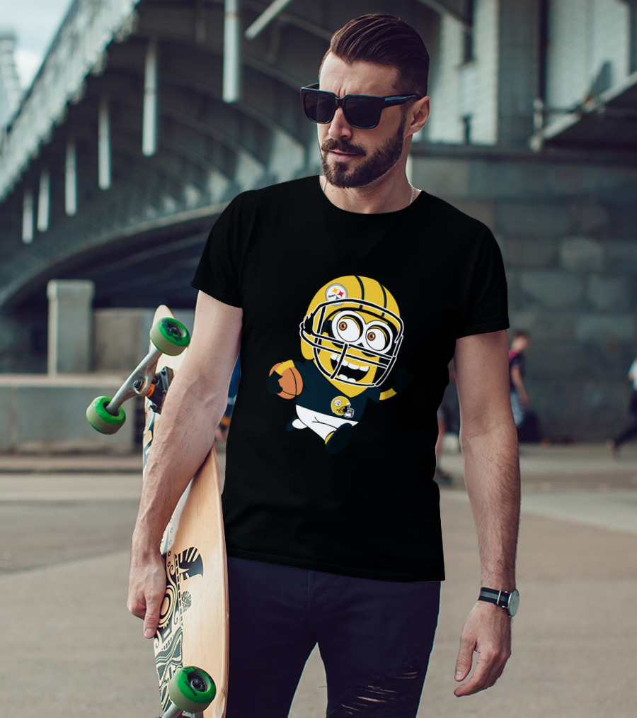 Pittsburgh Steelers Football Minion In Black And Gold Helmet T-Shirt