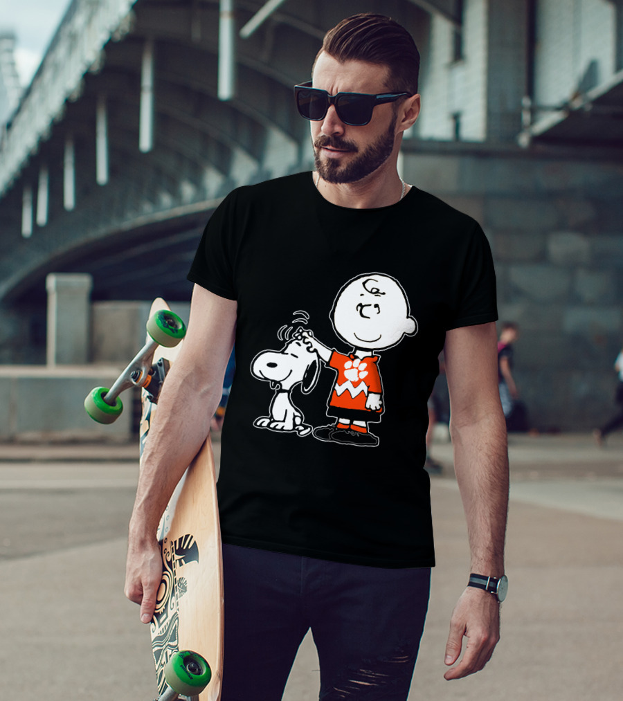 Clemson Tigers Football Paw Print On Charlie Brown With Snoopy T-Shirt