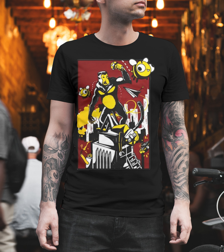 Ttt Duncan X Osie King Kong Parody with Bees and Building T-Shirt