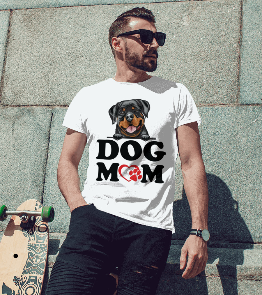 Rottweiler Dog Mom Heart Paw Design For Rottweiler Stickers Enthusiasts T-Shirt