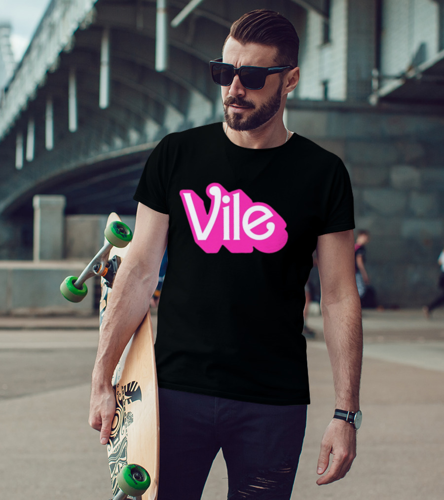 Louise Distras Vile Barbie Punk T-Shirt