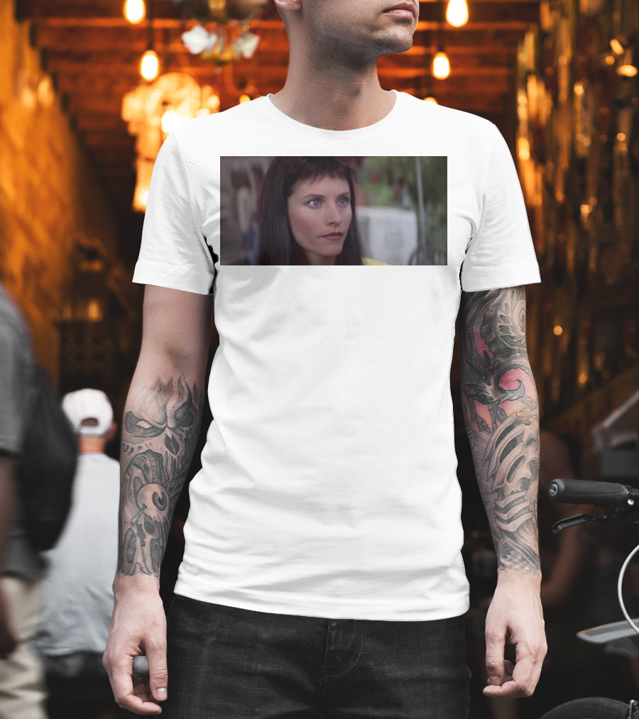 Courteney Cox Scream Movie Character House Party Scene T-Shirt