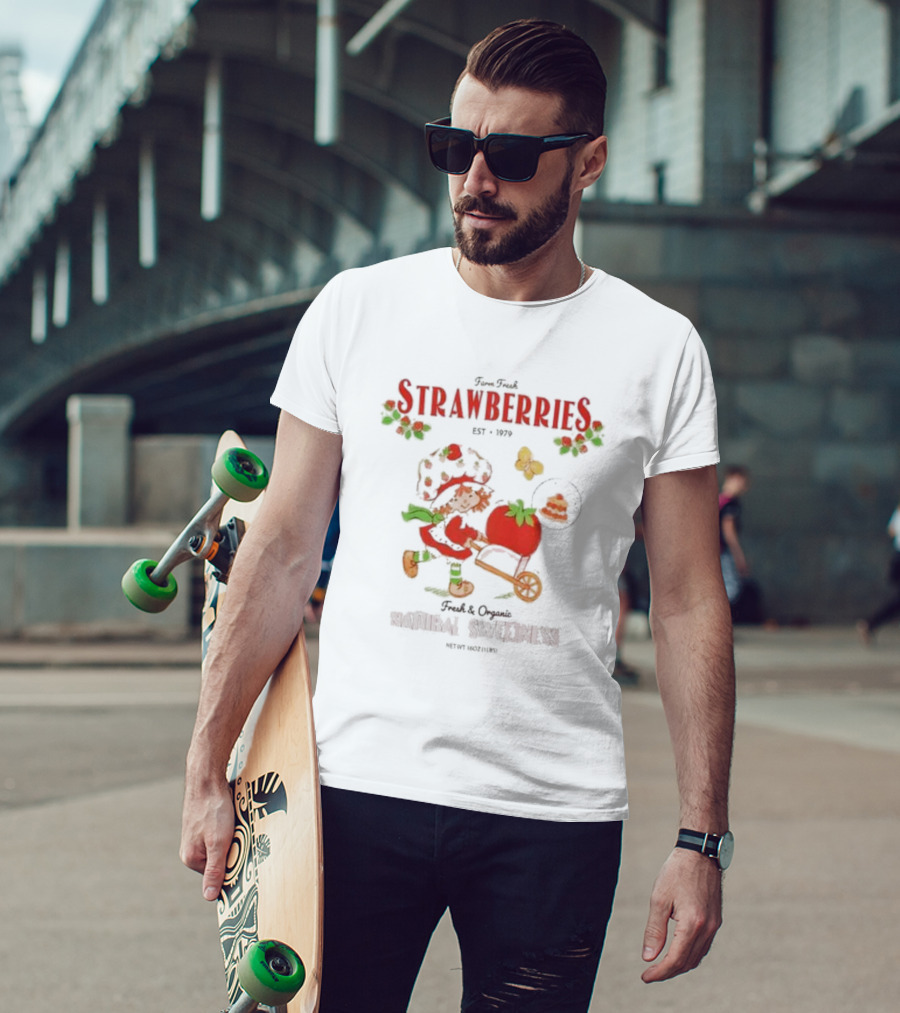 Fresh Strawberries Est 1979 Strawberry Shortcake Fresh And Organic Natural Sweetness T-Shirt