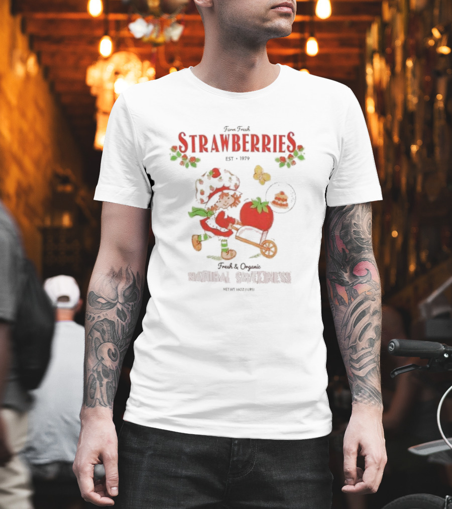 Fresh Strawberries Est 1979 Strawberry Shortcake Fresh and Organic Natural Sweetness T-Shirt