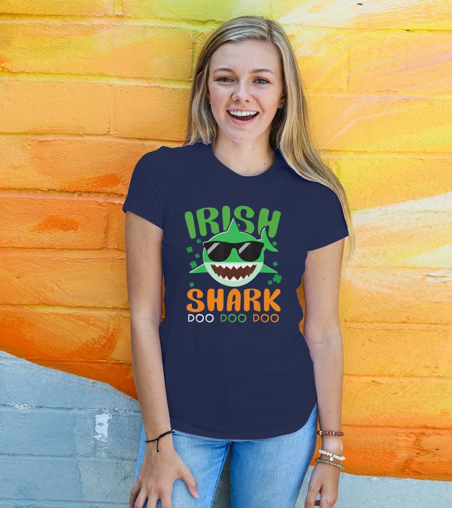 Irish Shark Doo Doo Doo St Patricks Day T-Shirt