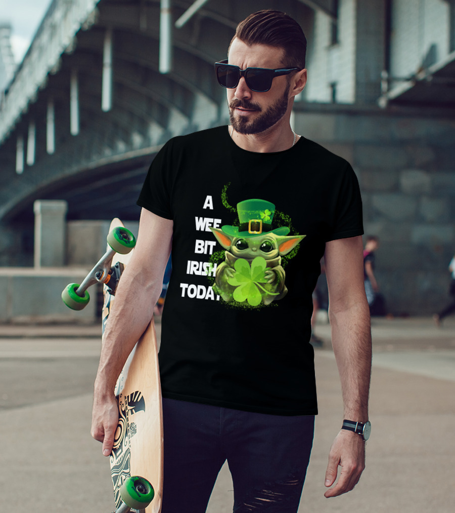 Baby Yoda A Wee Bit Irish Today Shamrock Fedora T-Shirt