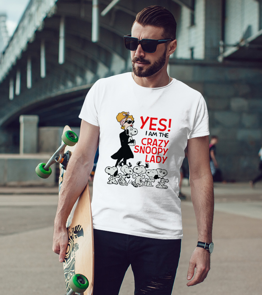 YES I Am The Crazy Snoopy Lady With Retro Snoopy Characters T-Shirt