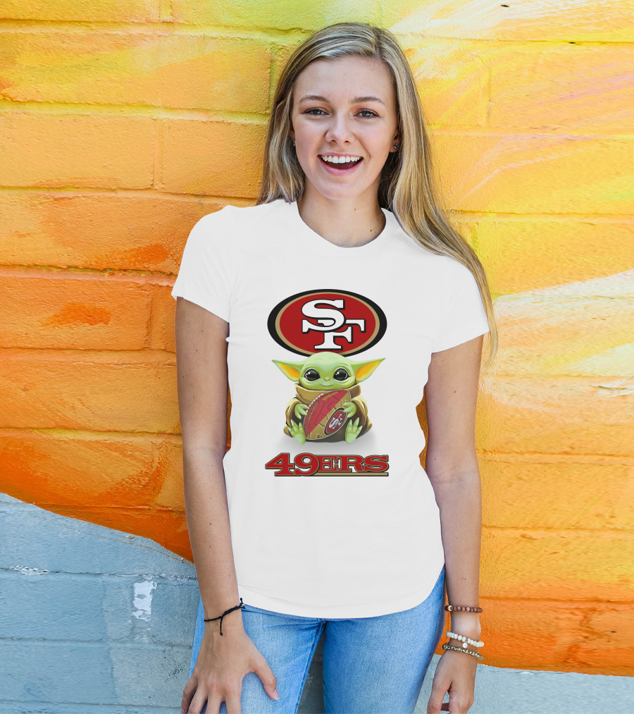 Baby Yoda Hugging San Francisco 49ers Football SF Logo 49ers Fan Gear T-Shirt