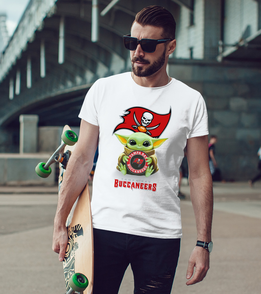Star Wars Baby Yoda Tampa Bay Buccaneers T-Shirt