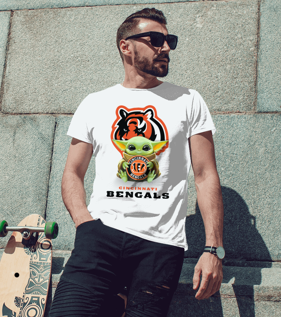Cincinnati Bengals Baby Yoda Hugging Bengals Logo Tiger T-Shirt
