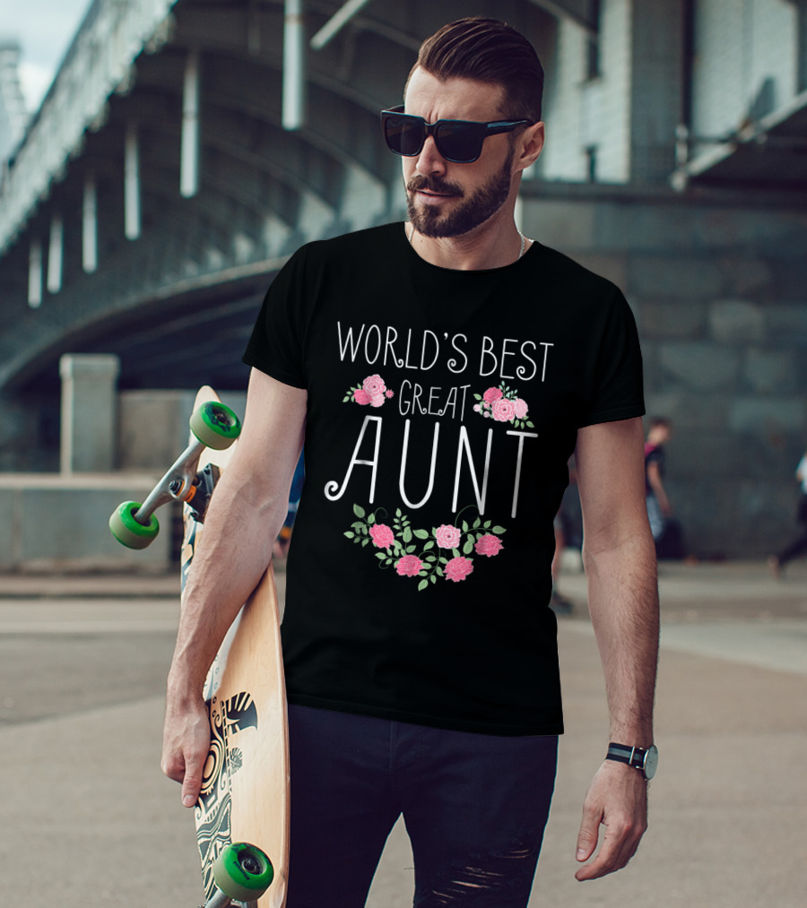 World's Best Great Aunt With Floral Accents T-Shirt