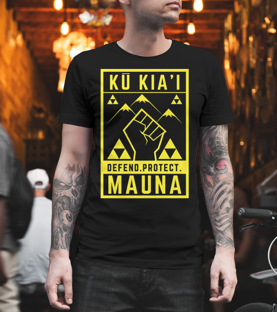 Kū Kia'i Mauna Defend Protect Fist And Mountain Symbols T-Shirt