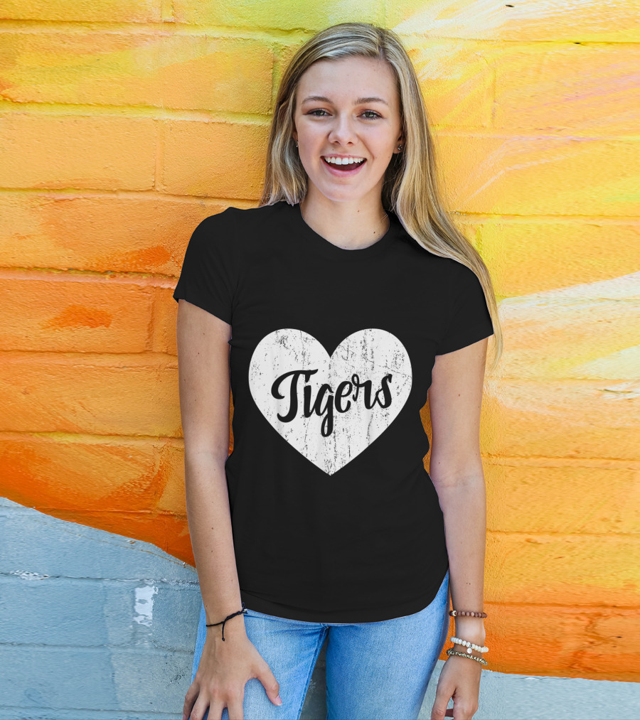 Tigers School Team Spirit Cute Heart Mascot Fan T-Shirt