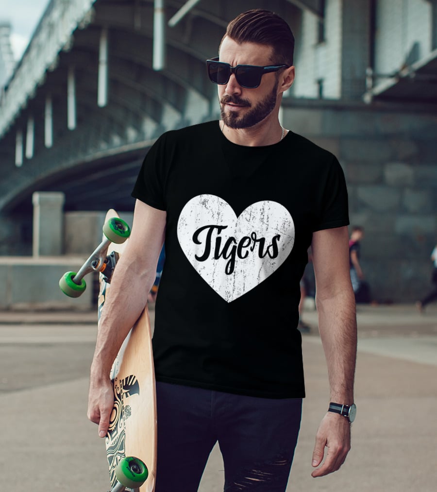 Tigers School Team Spirit Cute Heart Mascot Fan T-Shirt