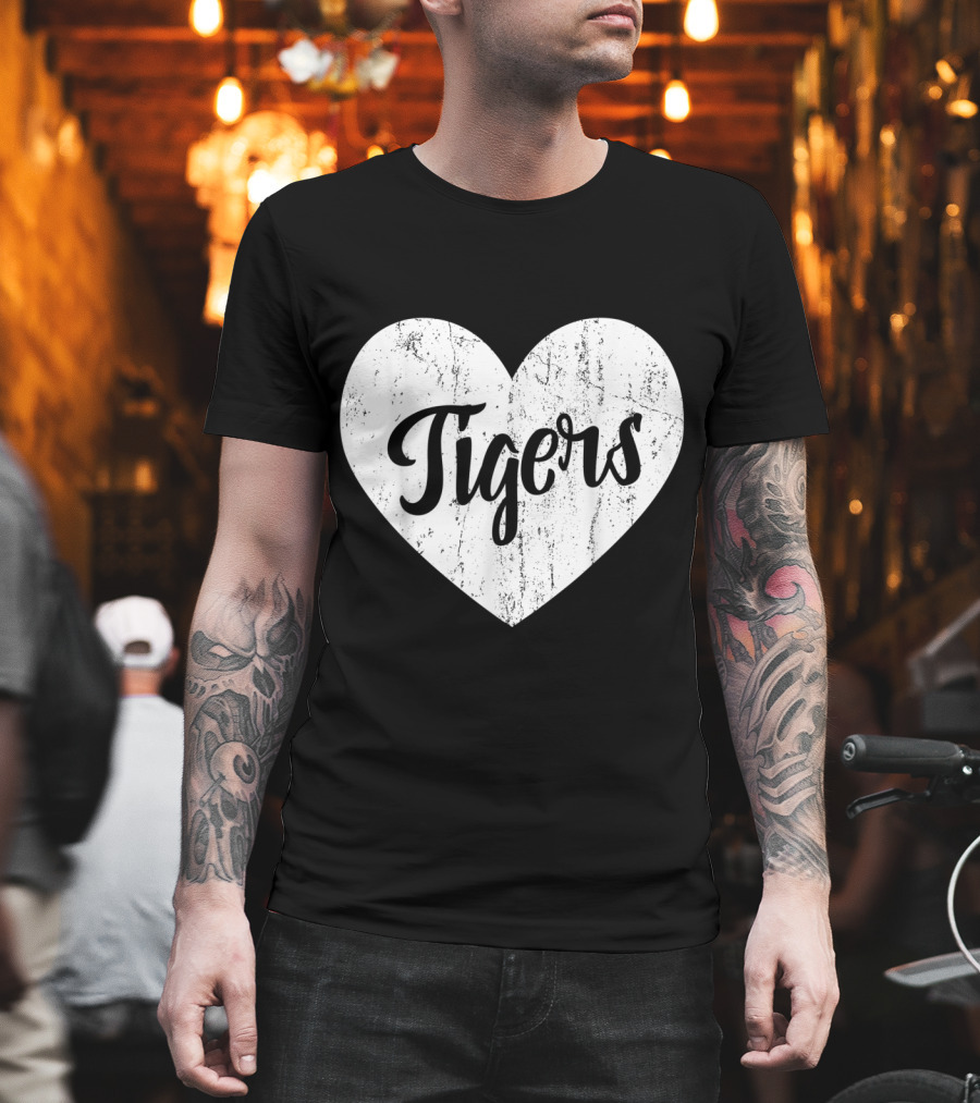 Tigers School Team Spirit Cute Heart Mascot Fan T-Shirt