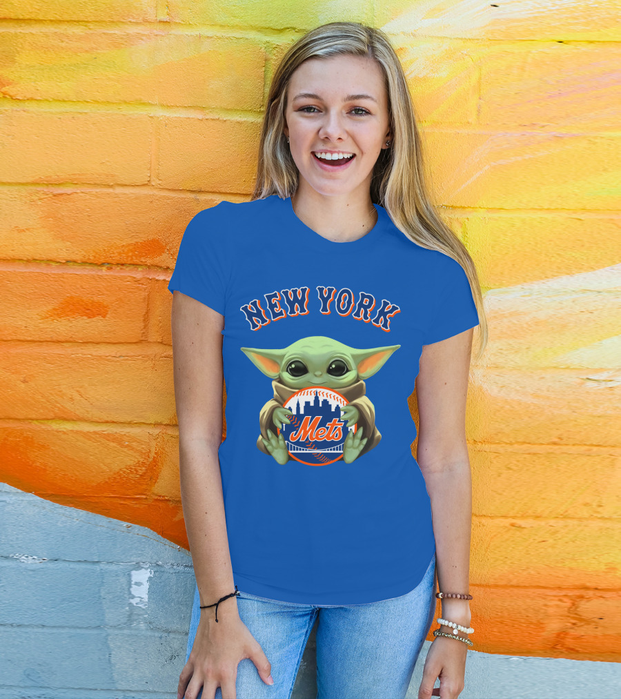 New York Mets Baby Yoda Holding Team T-Shirt