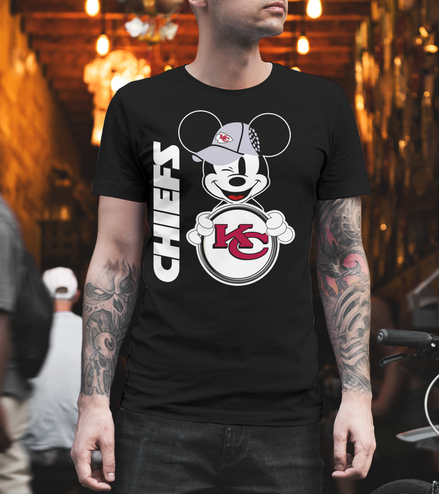 CHIEFS KC Mickey Mouse Hat T-Shirt