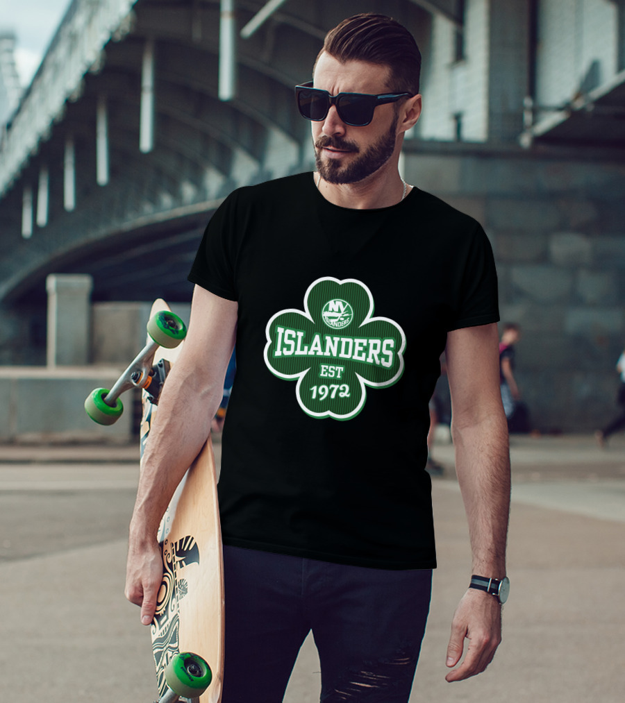 New York Islanders St. Patrick's Day Shamrock Logo Est 1972 T-Shirt