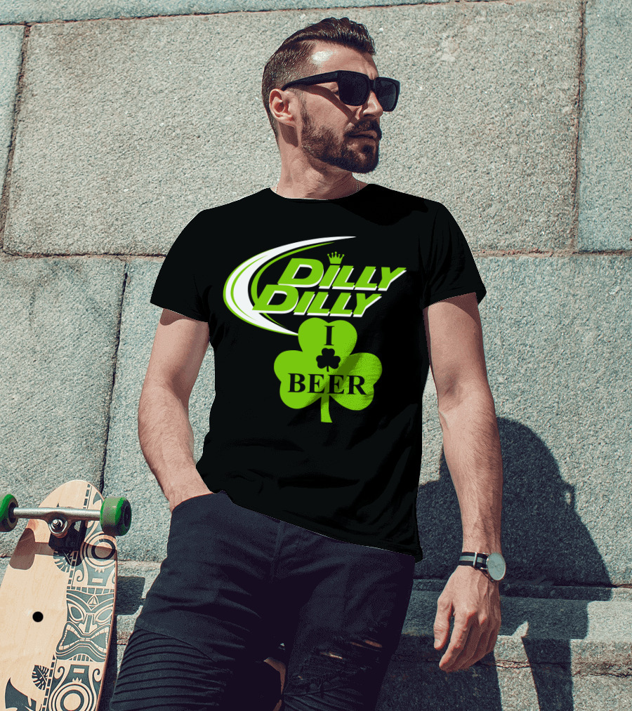 St Patricks Day Dilly Dilly I Love Beer Clover Green Shamrock T-Shirt