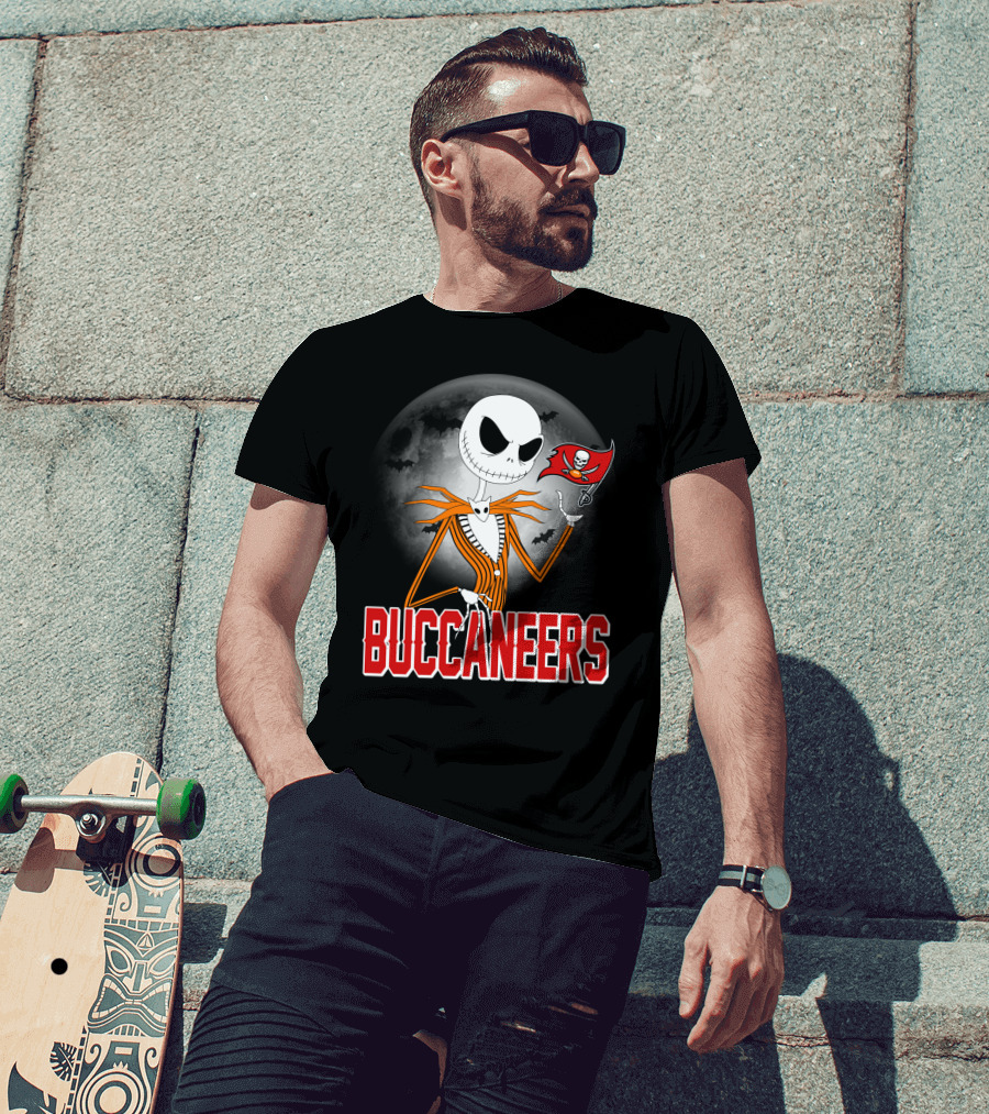 Jack Skellington Halloween Tampa Bay Buccaneers T-Shirt