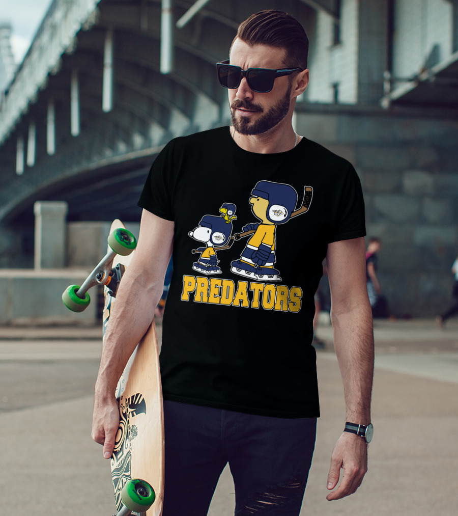Snoopy And Woodstock Nashville Predators Ice Hockey Fans T-Shirt