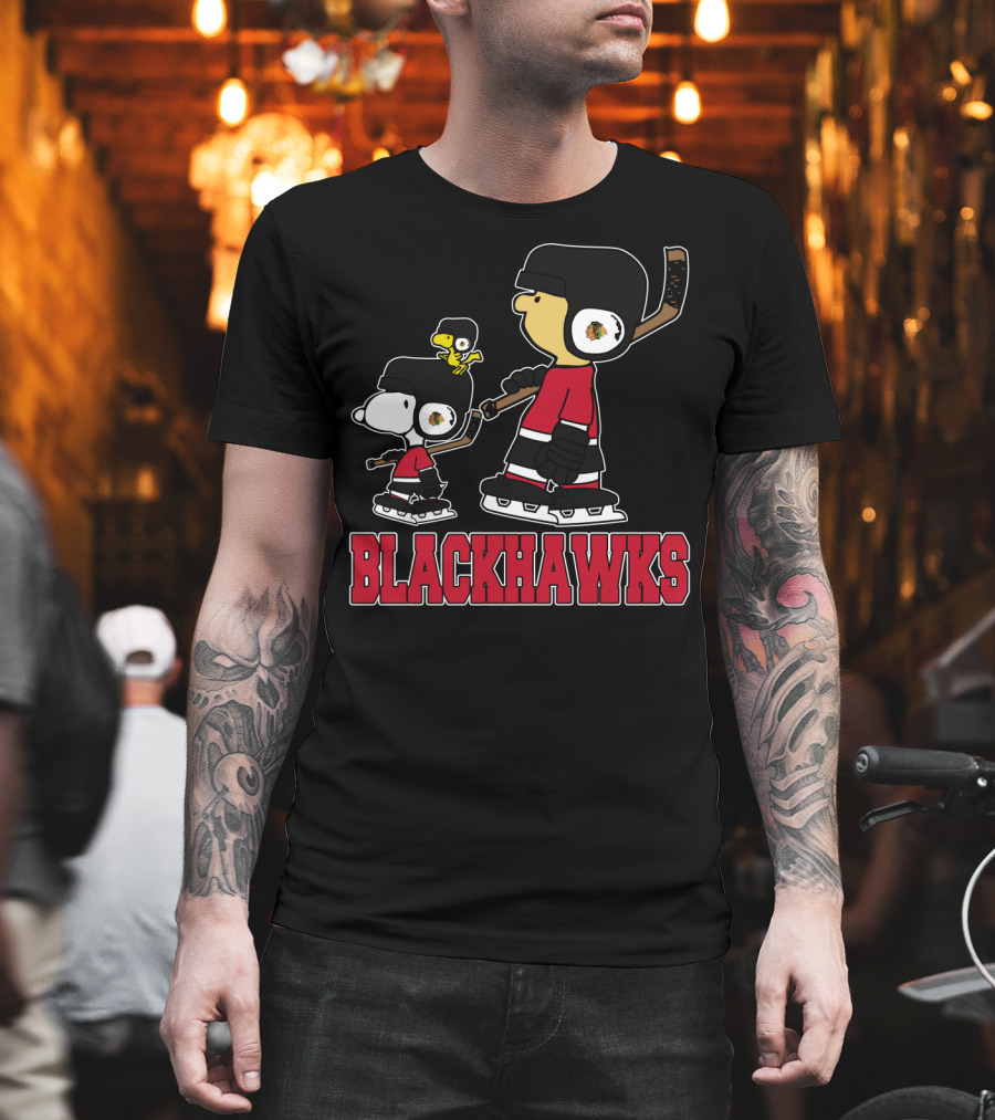 Snoopy Woodstock And Blackhawks Hockey Fans Team Spirit T-Shirt