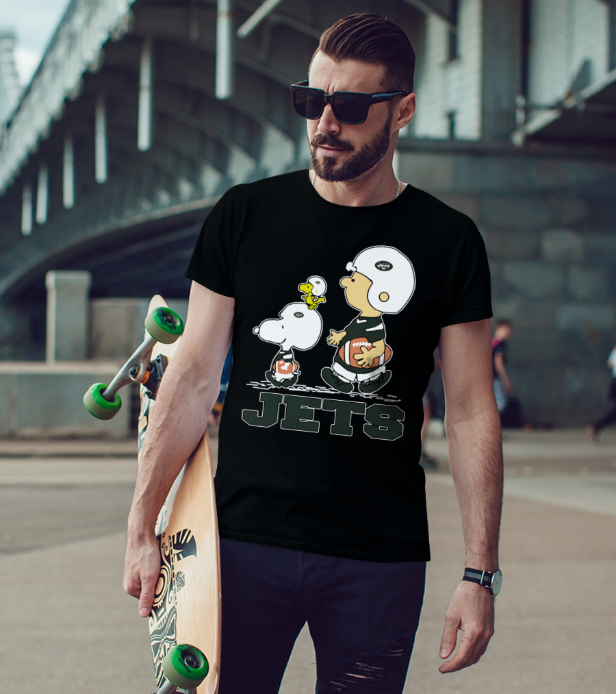 Snoopy And Woodstock New York Jets Football Fans T-Shirt