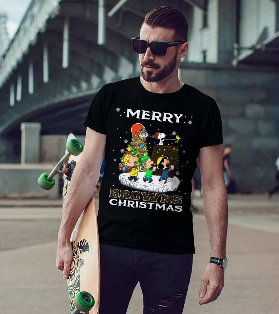 Merry Browns Christmas With Snoopy And Friends T-Shirt
