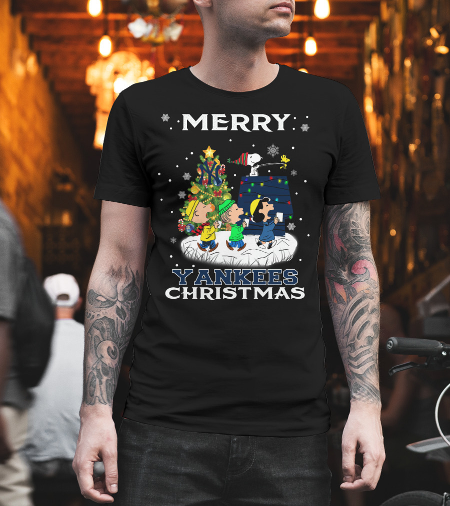Merry Yankees Christmas Snoopy Holiday Celebration T-Shirt