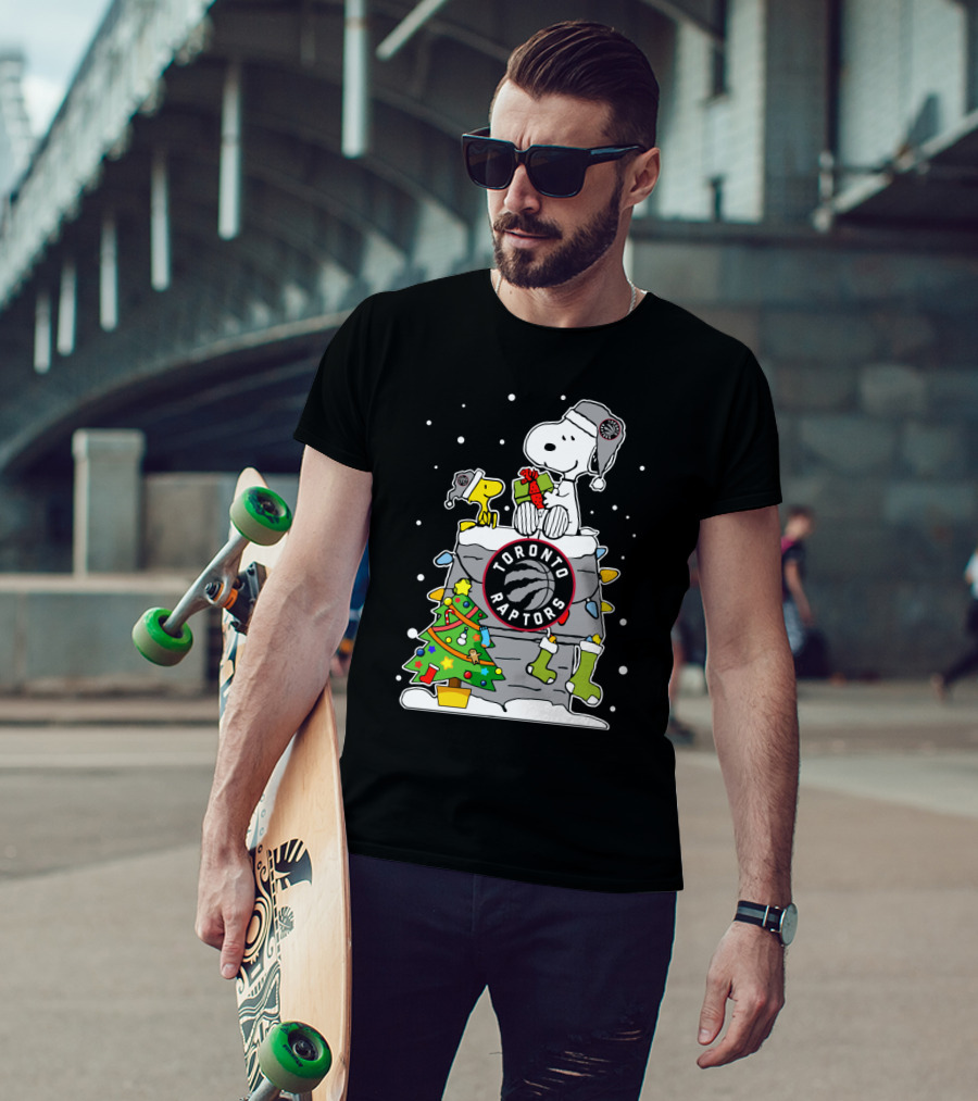Toronto Raptors Snoopy Holiday Christmas Fans T-Shirt