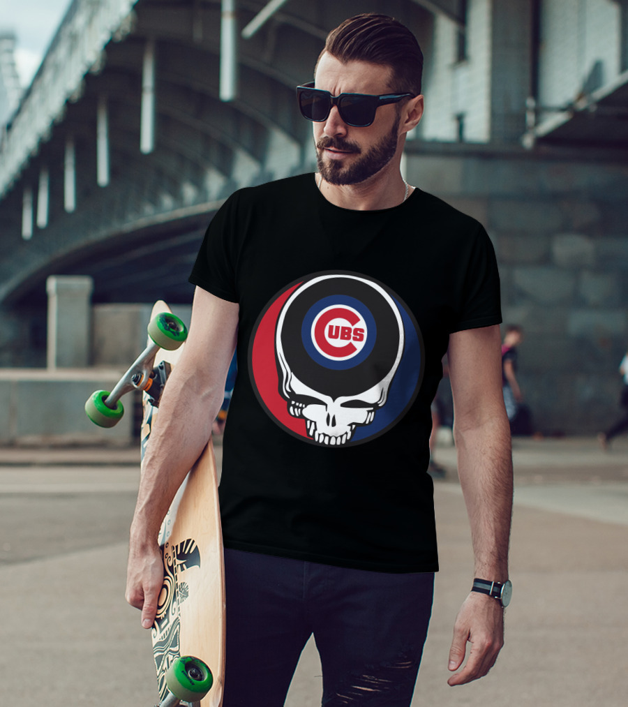 Grateful Dead Skull With Chicago Cubs Logo And Red Blue Circle T-Shirt