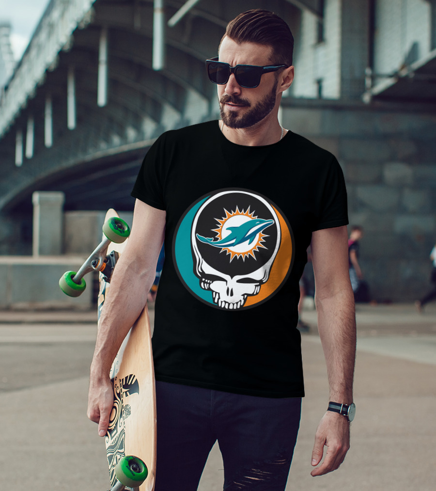 Grateful Dead Skull With Miami Dolphins Logo Fusion For Fans T-Shirt