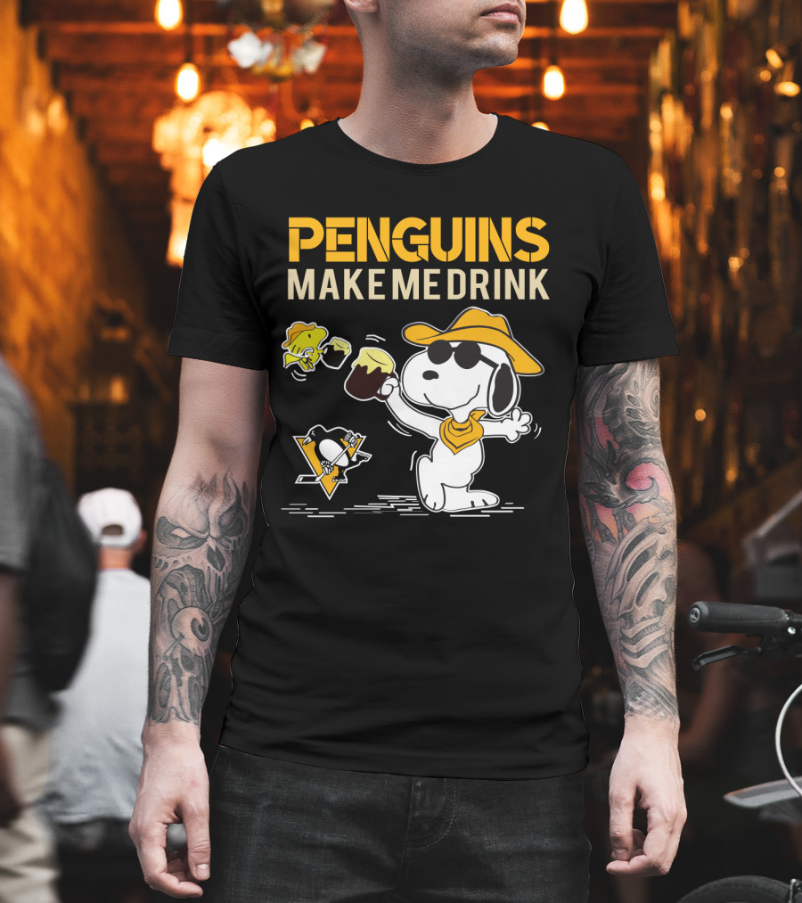 Snoopy Penguins Make Me Drink Pittsburgh Penguins Hockey Fans T-Shirt