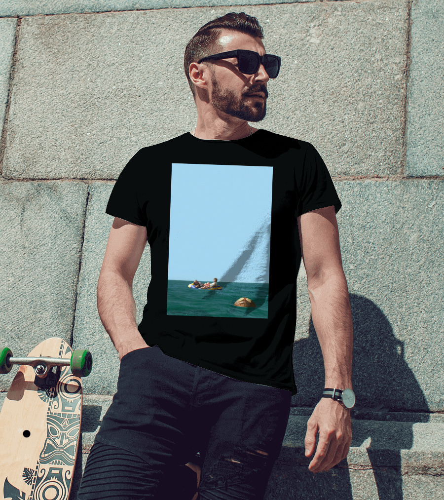 It's Always Sunny In Philadelphia Rafting Adventure Scene T-Shirt
