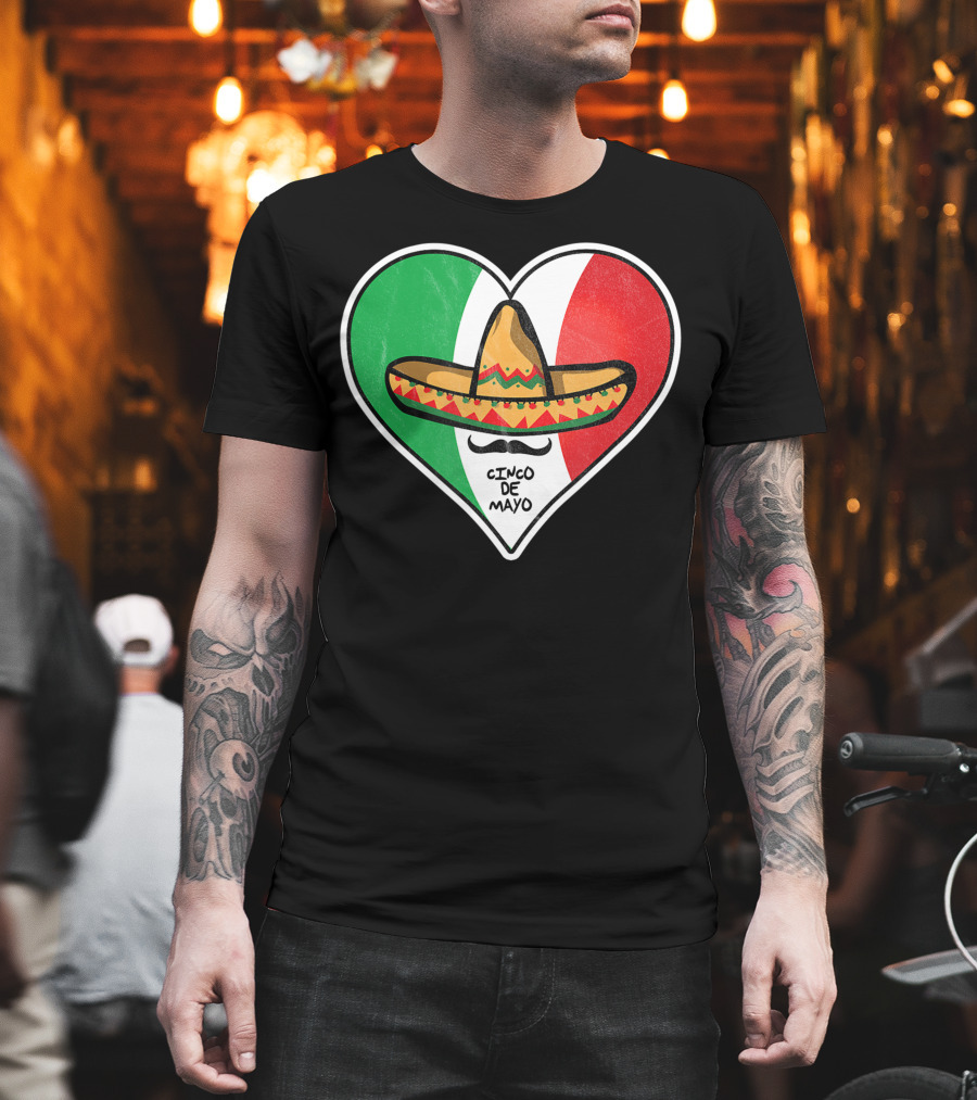 Cinco De Mayo Vintage Sombrero Heart Mexican Flag T-Shirt