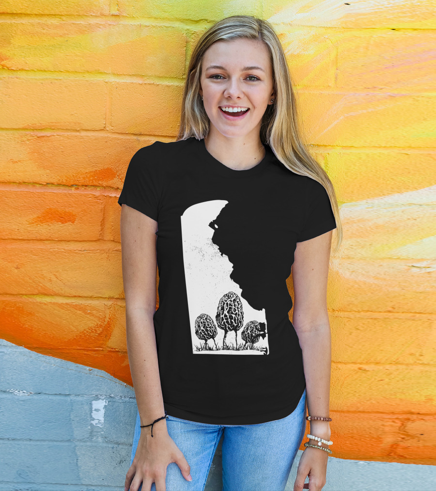 Delaware Morel Mushroom Hunting Foraging Shrooming Hunter Exploration T-Shirt
